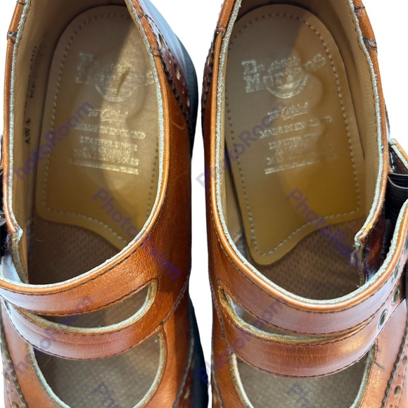 Chunky Double Strap Vintage Dr. Martens Brown Wingtip Mary Jane’s Size US 8. (9) - Picture 7 of 10